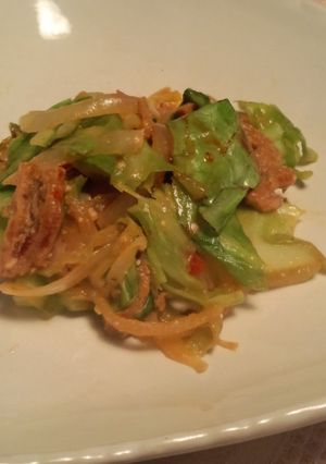 大豆のお肉とキャベツのみそ炒め-レシピのメイン写真