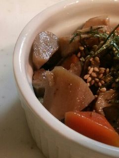 カマンベールチーズとうま煮ココットカマン-レシピのメイン写真