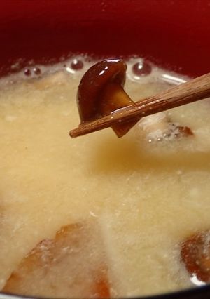 なめこ他3種キノコと大根、山芋の味噌汁-レシピのメイン写真