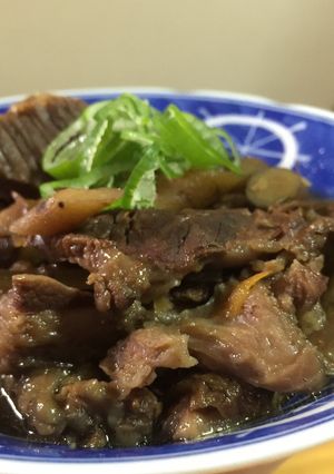 圧力鍋で牛すじ肉と牛蒡煮込み-レシピのメイン写真