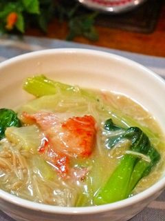 副菜に簡単♪青梗菜とえのきのクリーム煮-レシピのメイン写真
