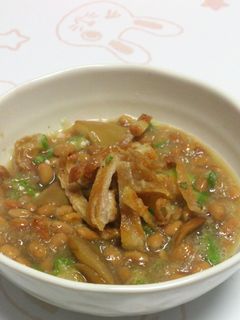 鶏皮でおつまみ♪なめこ納豆-レシピのメイン写真