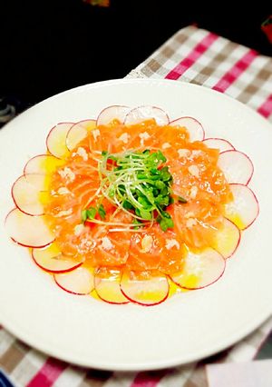 ピリッとサーモンのカルパッチョ☆-レシピのメイン写真