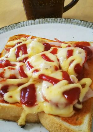 子供も大好き☆簡単トマトピザトースト-レシピのメイン写真
