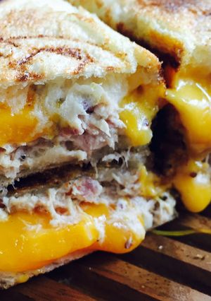 ◆ ツナチーズホットサンド大人用 ◆-レシピのメイン写真