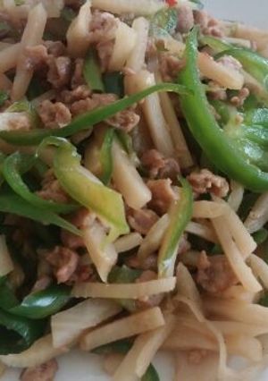 大豆のお肉ピーマンとたけのこのピリ辛炒め-レシピのメイン写真