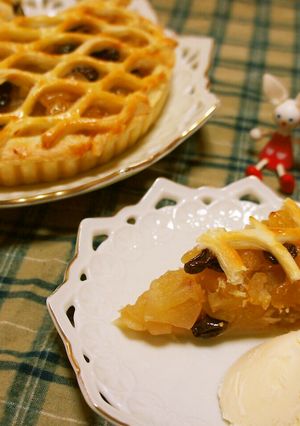 定番のアップルパイ…生地も手作りで♪-レシピのメイン写真