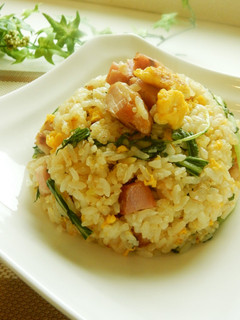 ベーコンと水菜の旨味チャーハン-レシピのメイン写真