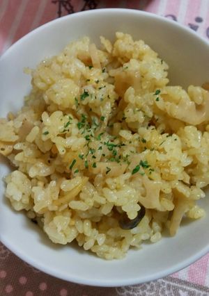 レンコンとキノコのカレー風炊き込みごはん-レシピのメイン写真