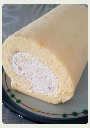 6Pチーズでチーズクリームロールケーキ-レシピのメイン写真