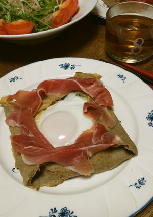 休日の朝食に♡ベーコンと茸のガレット。-レシピのメイン写真