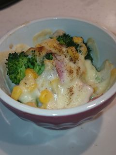 *ブロッコリーとベーコンのチーズ焼き*-レシピのメイン写真