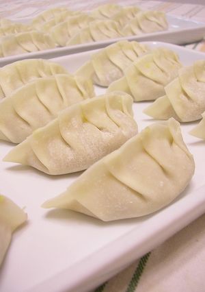 材料はシンプル♪でも！！美味しい餃子-レシピのメイン写真