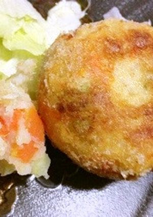 ブロッコリーの芯入りポテトコロッケ-レシピのメイン写真