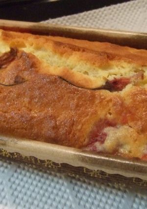 苺とサクラのしっとり☆パウンドケーキ-レシピのメイン写真