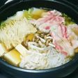 創味シャンタンDXで餃子鍋