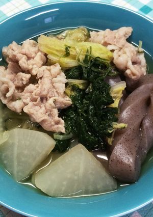 豚肉とこんにゃくと水菜や大根 白菜の煮物-レシピのメイン写真