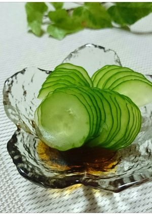 秘技で超簡単♪胡瓜の飾り切り★付け合わせ-レシピのメイン写真