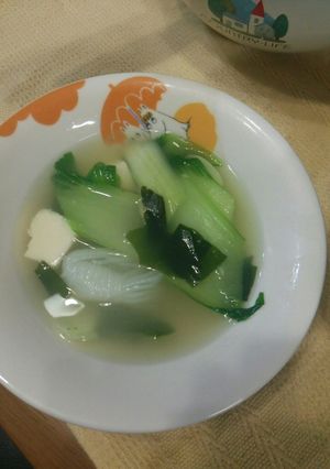 チンゲン菜 豆腐とシラタキの中華スープ-レシピのメイン写真