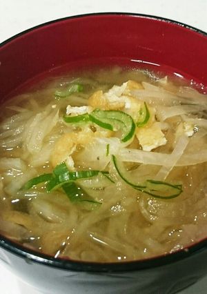 大根たっぷり♥ 我が家の食べる味噌汁-レシピのメイン写真
