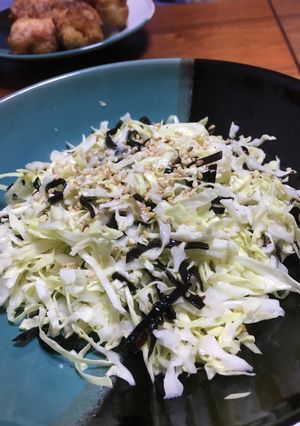 千切りキャベツ&塩昆布の簡単サラダ-レシピのメイン写真