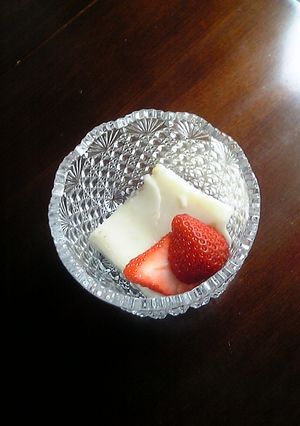 簡単　砂糖無し　バナナミルクゼリー-レシピのメイン写真
