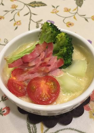 お手軽チーズフォンデュ風ココットカマン-レシピのメイン写真