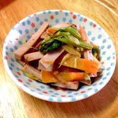 รูปของ めっちゃ簡単‼︎セロリの炒め物☆