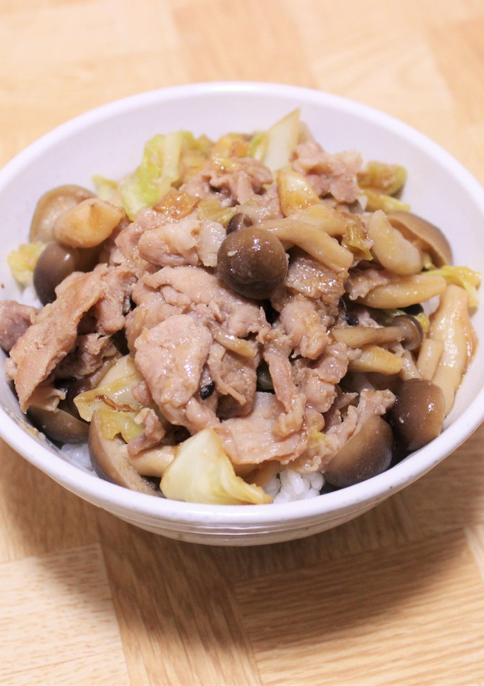 【簡単レシピ】生姜焼き風炒め物のっけ丼-レシピのメイン写真