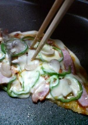 ﾎｯﾄﾌﾟﾚｰﾄで超簡単ﾋﾟｻﾞ★-レシピのメイン写真
