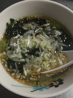 簡単すぎるわかめスープ-レシピのメイン写真