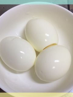 ツルツル剥けるゆで卵♩-レシピのメイン写真