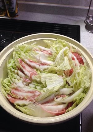 シャンタンで *白菜と豚肉の鍋*-レシピのメイン写真