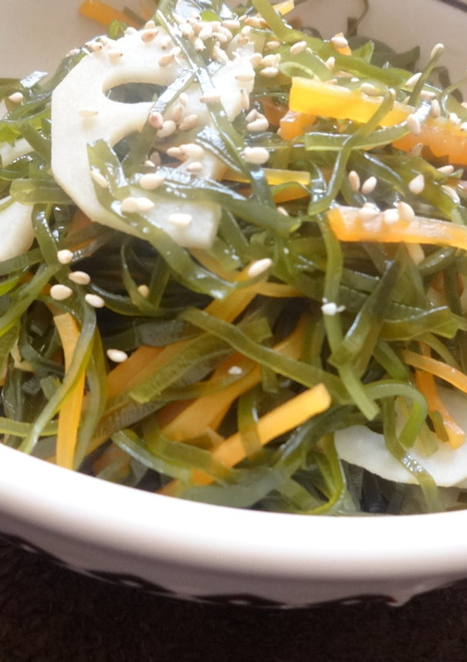 切り昆布とれんこんの煮物-レシピのメイン写真