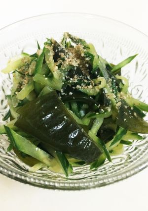 副菜 きゅうりとワカメの簡単サラダ-レシピのメイン写真