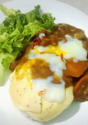 半熟卵とチーズのカレープレート-レシピのメイン写真
