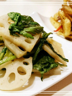 蓮根と春菊炒め:野菜ちょこっとおかず-レシピのメイン写真