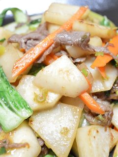 カブと青梗菜と牛肉のオイスター炒め-レシピのメイン写真