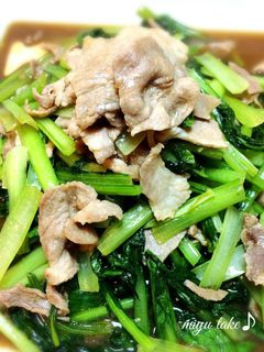 小松菜と豚肉のオイスター炒め♪-レシピのメイン写真