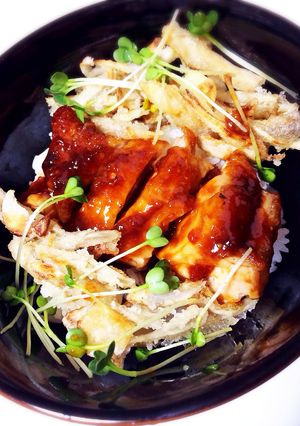 簡単♪やみつきになる鶏もも肉の甘辛丼♡-レシピのメイン写真