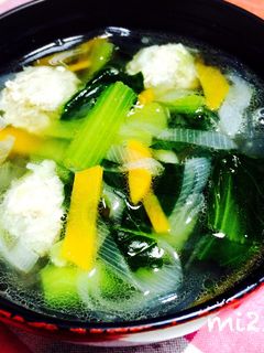 創味シャンタンDXで鶏団子と春雨スープ♪-レシピのメイン写真