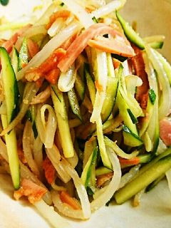 もやしときゅうりの焼き豚サラダ-レシピのメイン写真