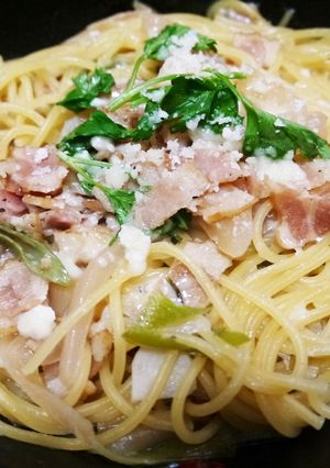 ワンポットパスタねぎのペペロンチーノ風-レシピのメイン写真