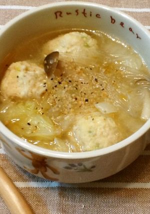 鶏団子と白菜と春雨のスープ-レシピのメイン写真