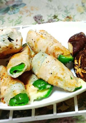 とろーりチーズ入りピーマン肉巻き♥-レシピのメイン写真
