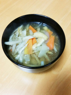 たっぷり牛蒡の生姜入り味噌汁-レシピのメイン写真