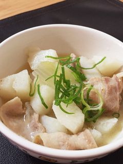長いもと豚肉の塩煮-レシピのメイン写真