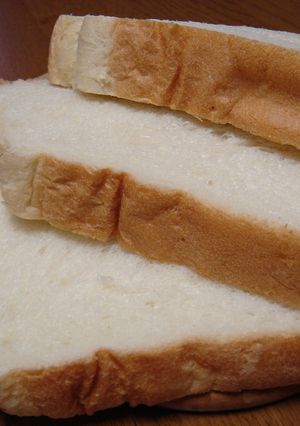 ミミまでフワフワ♪食パン-レシピのメイン写真