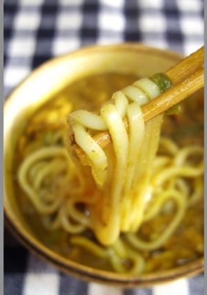 カレー研究会×しるびーの絶品カレーうどん-レシピのメイン写真