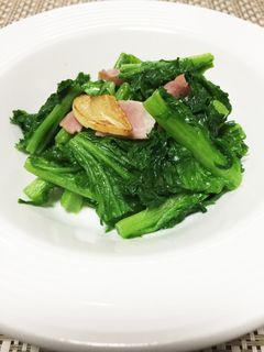簡単☆わさび菜とベーコン炒め-レシピのメイン写真